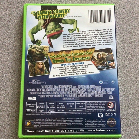 Aliens In The Attic DVD - Picture 2 of 2